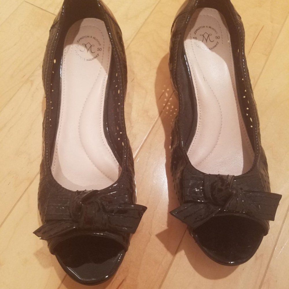 Johnson & Murphy open-toe patent leather low wedge